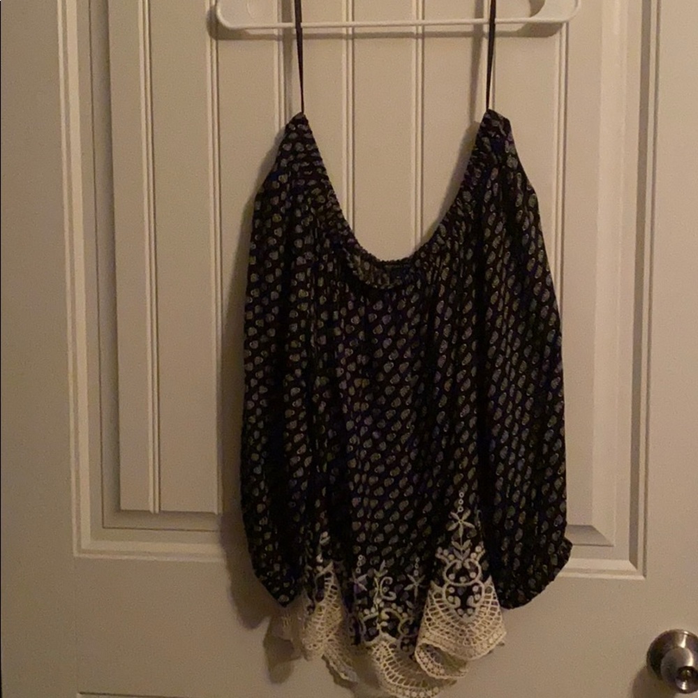 Strapless, floral and lace pattern